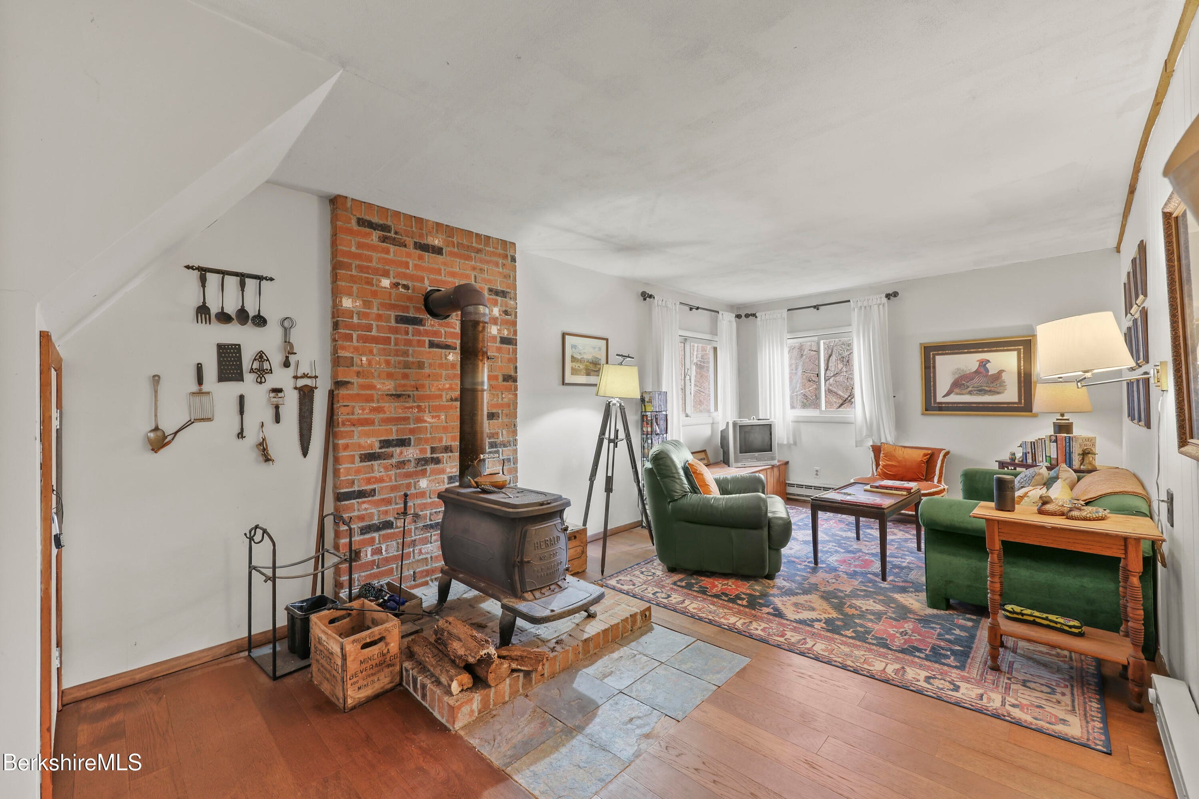 Property thumbnail image
